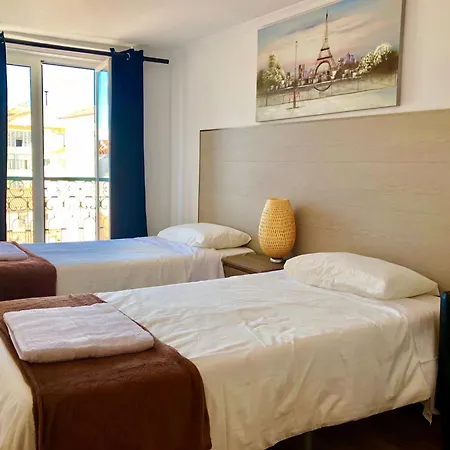 Downtown Penthouse Balcony River View Διαμέρισμα *